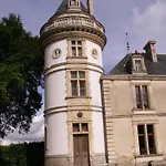 Chateau De La Court D'aron Saint-Cyr-en-Talmondais