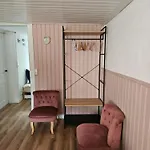 Chateau De La Court D'aron Bed & Breakfast Saint-Cyr-en-Talmondais