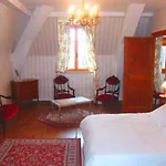 Chateau De La Court D'aron 3* Saint-Cyr-en-Talmondais