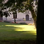 Chateau De La Court D'aron 3* Saint-Cyr-en-Talmondais