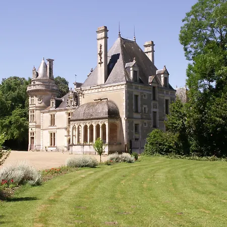 Chateau De La Court D'aron 3* Saint-Cyr-en-Talmondais