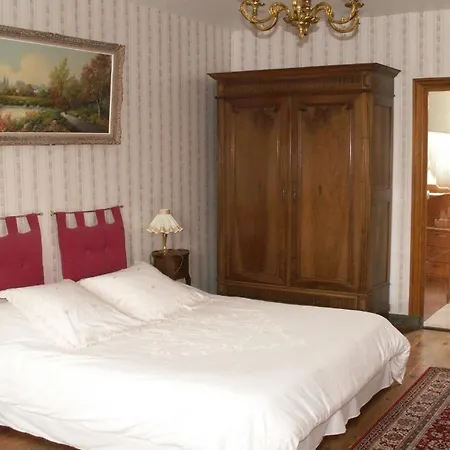 Chateau De La Court D'aron