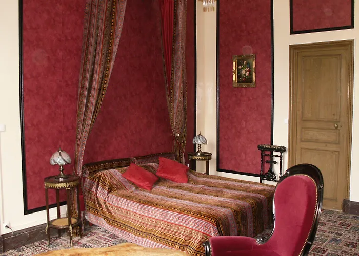 Château De La Court D'aron Couette-café