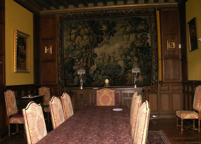 Château De La Court D'aron Couette-café