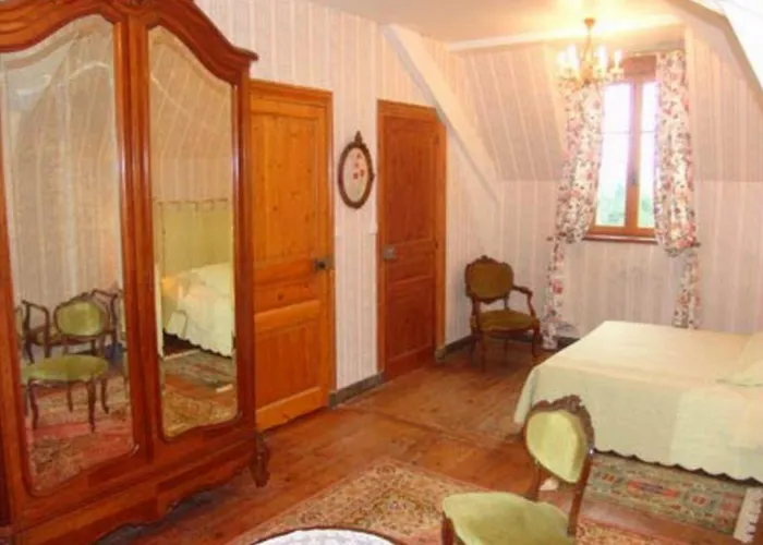 Château De La Court D'aron Couette-café Saint-Cyr-en-Talmondais